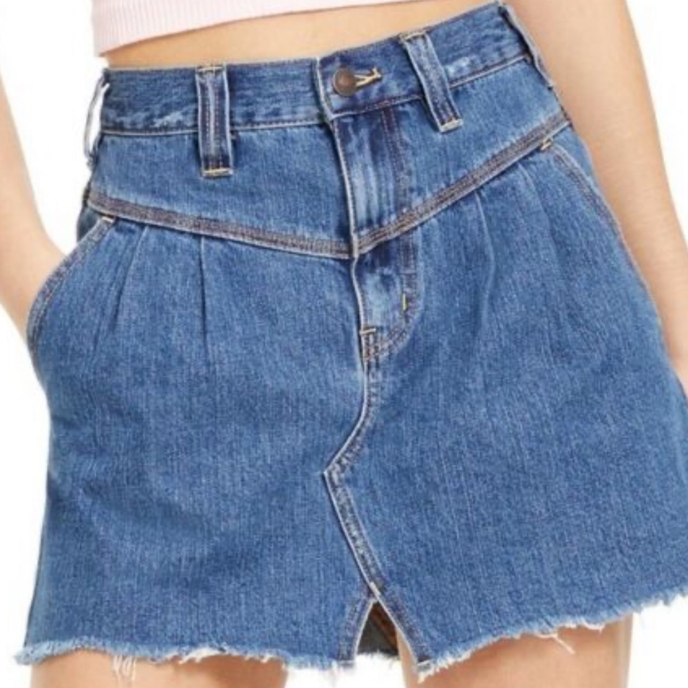 NWT* Free People Blue Sidecar Denim Mini Skirt Saratoga Blue Women's Size 25 - Picture 1 of 7